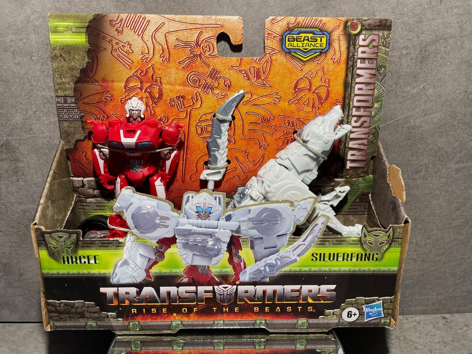 Jouet Transformers Beast Alliance Arcee moto rose pour animer les après-midi de jeux