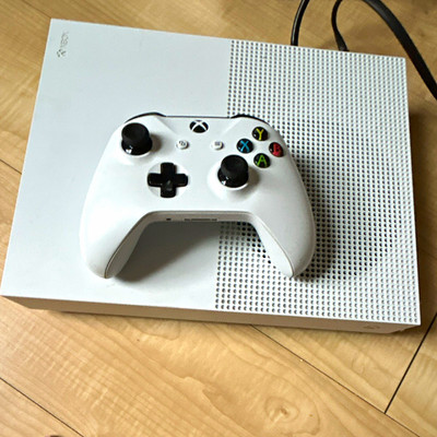 Microsoft Xbox One S White Home Console w/ White Xbox Wireless Controller