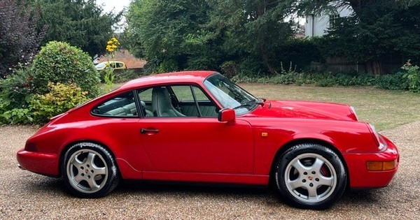 eBay - Porsche 964 Carrera 4 Coupe Ma...