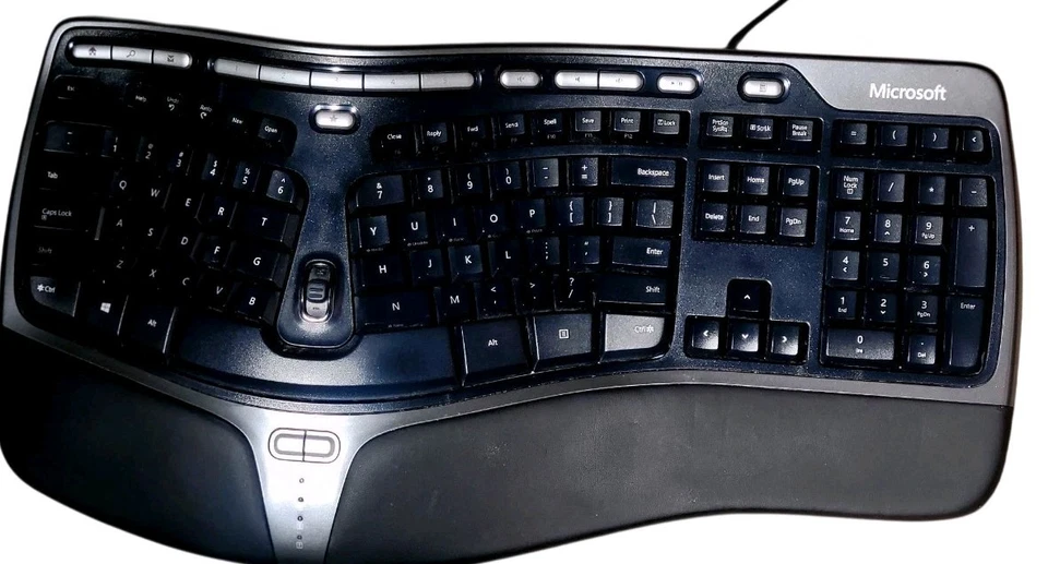 MICROSOFT Natural Ergonomic Keyboard 4000 V1.0 KU-0462 + Palm Lift | Tested - Image 4 of 4