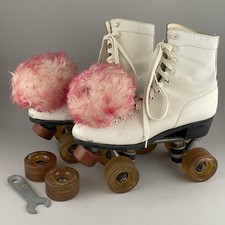 Patines Hyde Chicago blancos vintage para mujer 7 pompones llave 2 ruedas adicionales