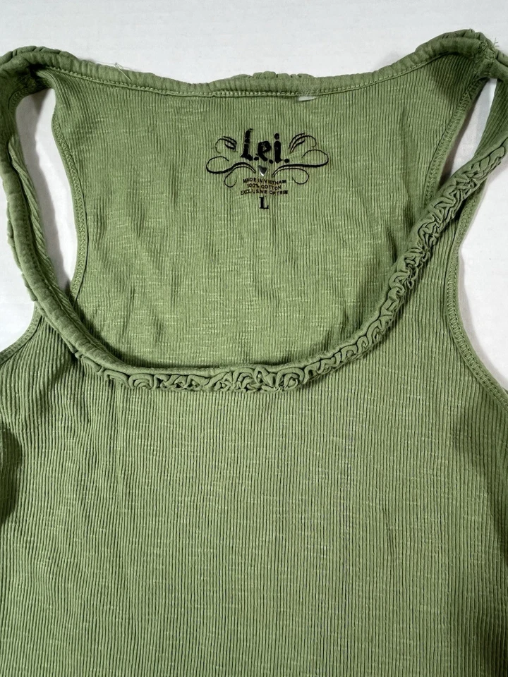 Camiseta sin mangas LEI Y2K verde con volantes dobladillo ribete de encaje algodón acanalado juniors Lg retro años 2000 Foto 2 de 4