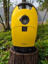 Miele Sun Flower Vacuum Cleaner. Bagged Canister- (172) 3 Months Warranty 