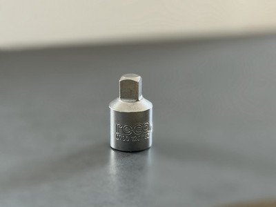 Adapter Ratsche 1/2   x 3/8   Innenvierkant 1/2  , Außenvierkant 3/8  