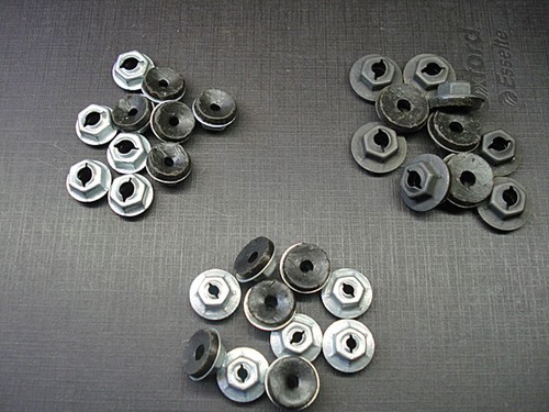 30 pcs thread cutting emblem name plate script nuts sealer assortment ...
