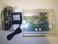 EnVerv Engineering ENV2480-0000-0003-X1 Evaluation Board w/ Acrylic Case