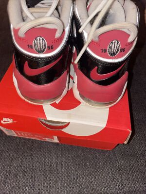 Nike Air More Uptempo 96 Chicago Bulls Red Black Bred Pippen Youth