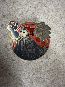 Disney Star Wars Revenge of the 5th Fifth 2015 Darth Vader Goofy LR Pin