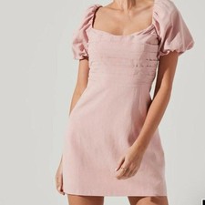 SALE - Astr Blush Puff Sleeve Mini Dress, size Medium NWOT