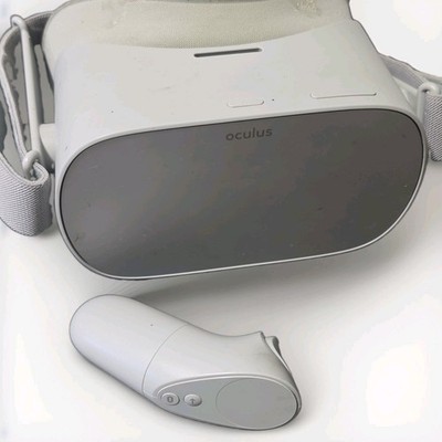 Oculus Go 64gb Standalone Virtual Reality VR Headset