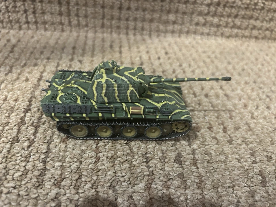 Dragon Armor 1:72 Panther G, Pz. Rgt. 1, 1 Pz. Div. LAH, France 1944, No. 62005 - Image 3 of 4