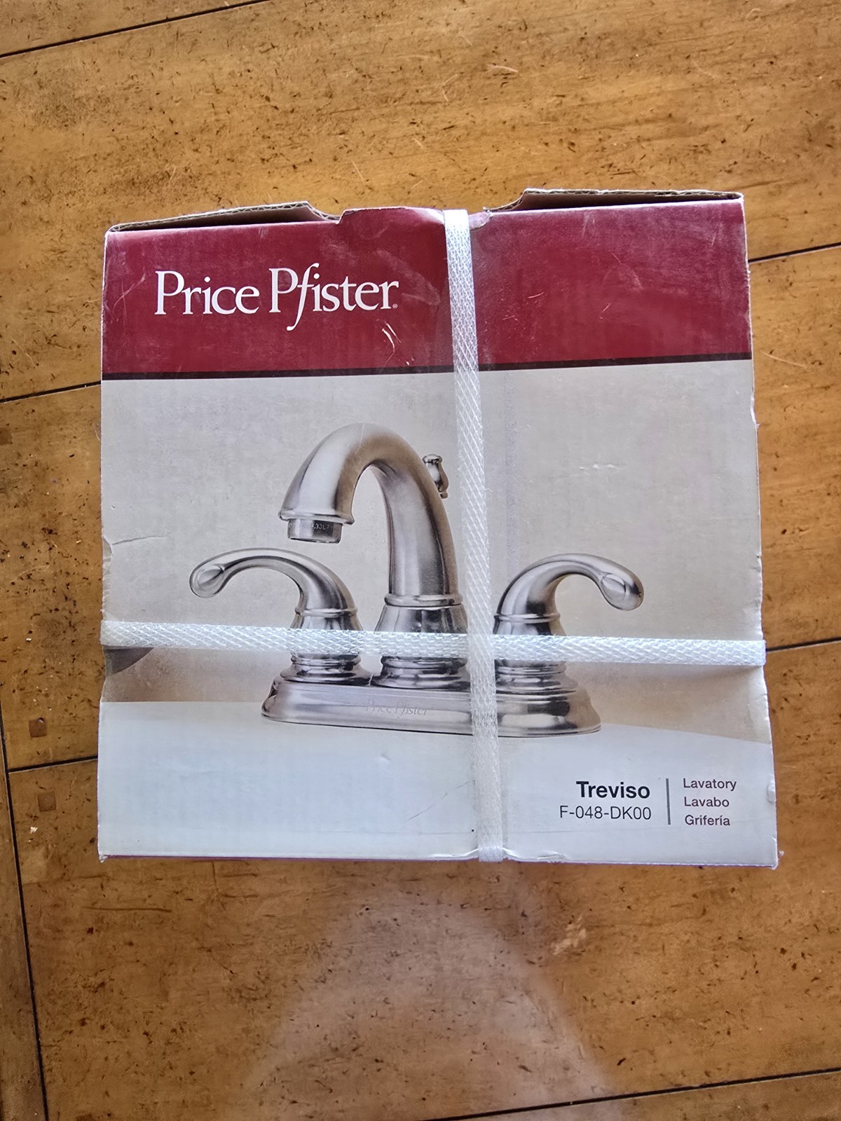 New Price Pfister Treviso 4-inch Centerset  Bathroom Faucet 