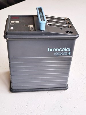 Broncolor Opus A4 Generator   (Symmetrisch)