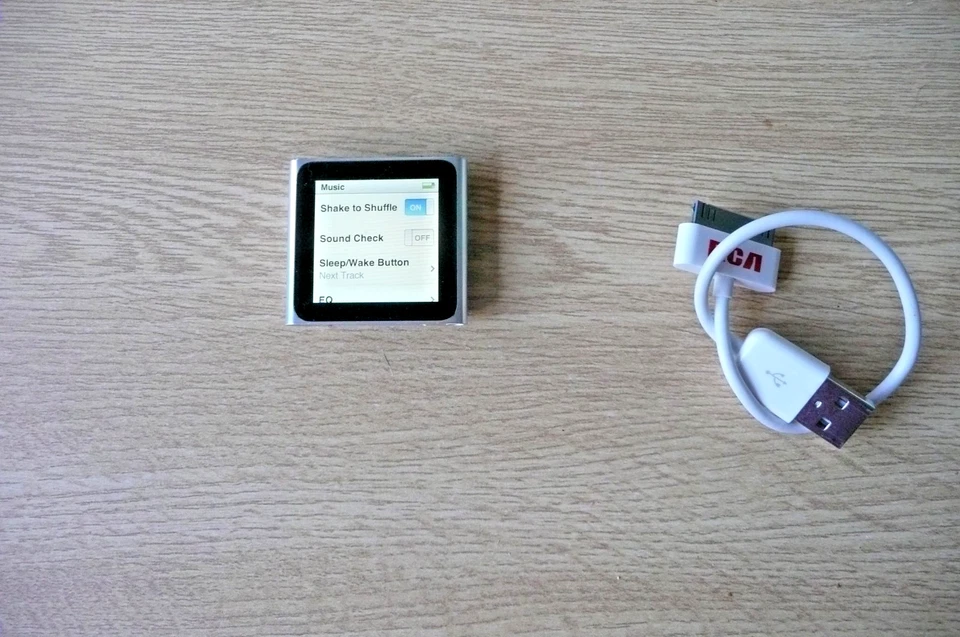 IPOD NANO 6th Gen silver 8GB A1366 - Image 3 of 4