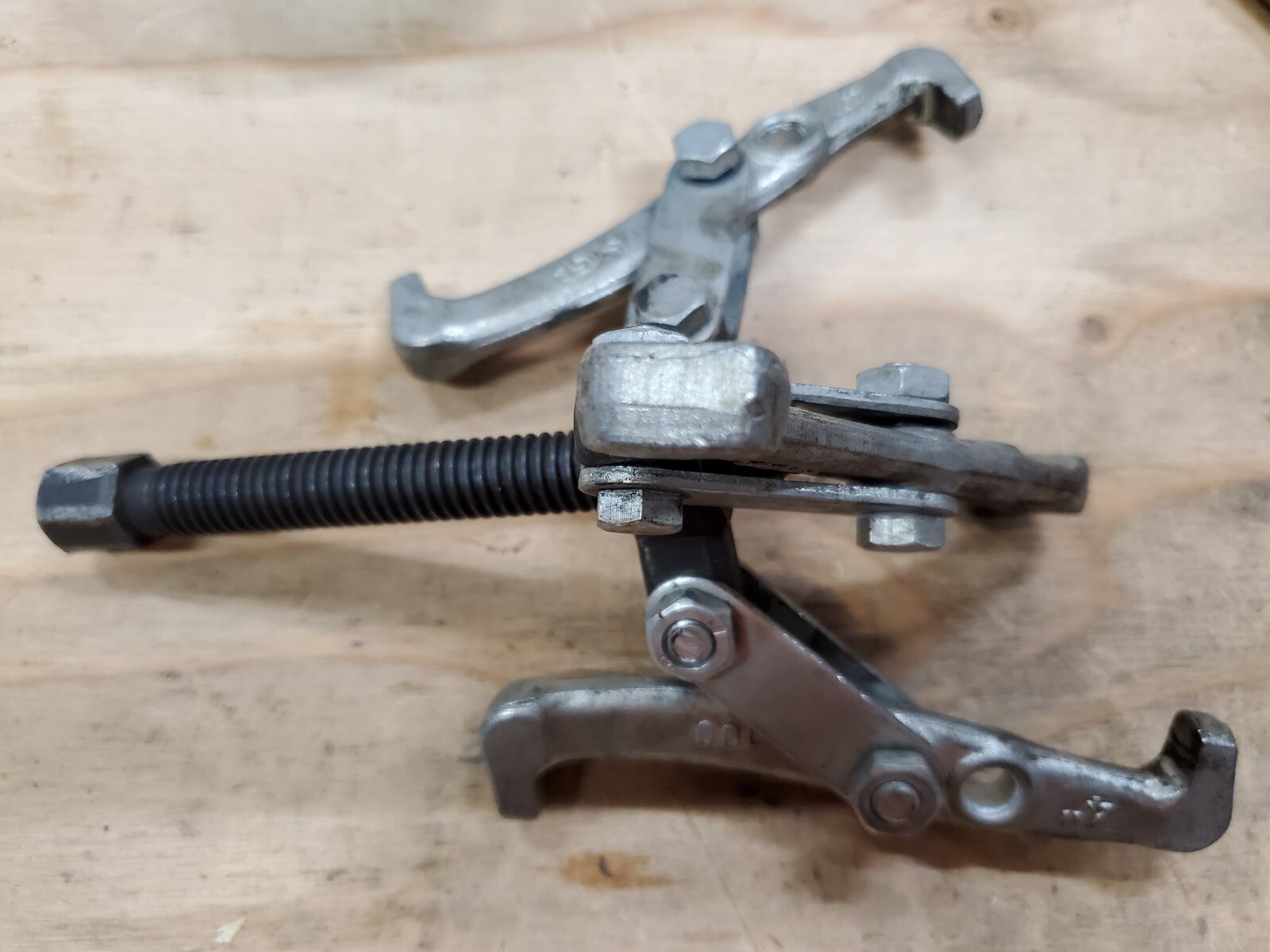 Jaw Pullers Mixed 3 piece Lot OTC 2 jaw, 3 jaw, universal steering