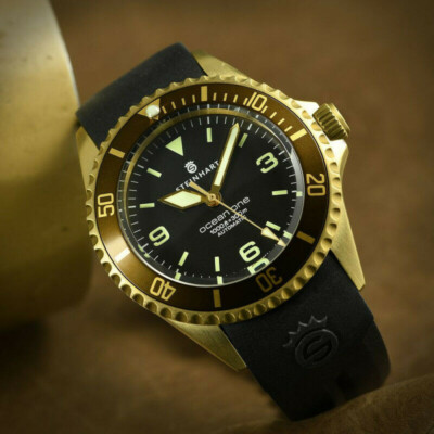 オースティン　彫刻　『ささやく海』Heath銘 Steinhart Ocean One Bronze Brown Bezel Automatic Swiss Diver Watch