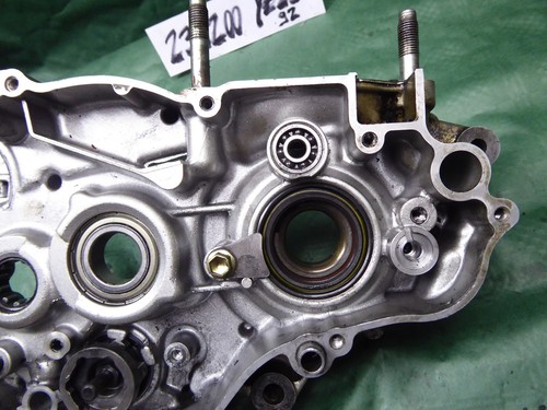 1992 YAMAHA YZ250 1994 crankcase half 4JX (int.c4) MOTOR KURBEL GEHÄUSE 2VM (R) - Picture 5 of 13