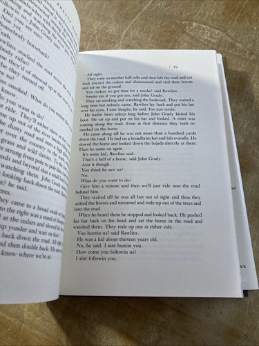 1st ED/6th Printing "All the Pretty Horses" Cormac McCarthy 1992 Alfred Knopf HB - Picture 9 of 10
