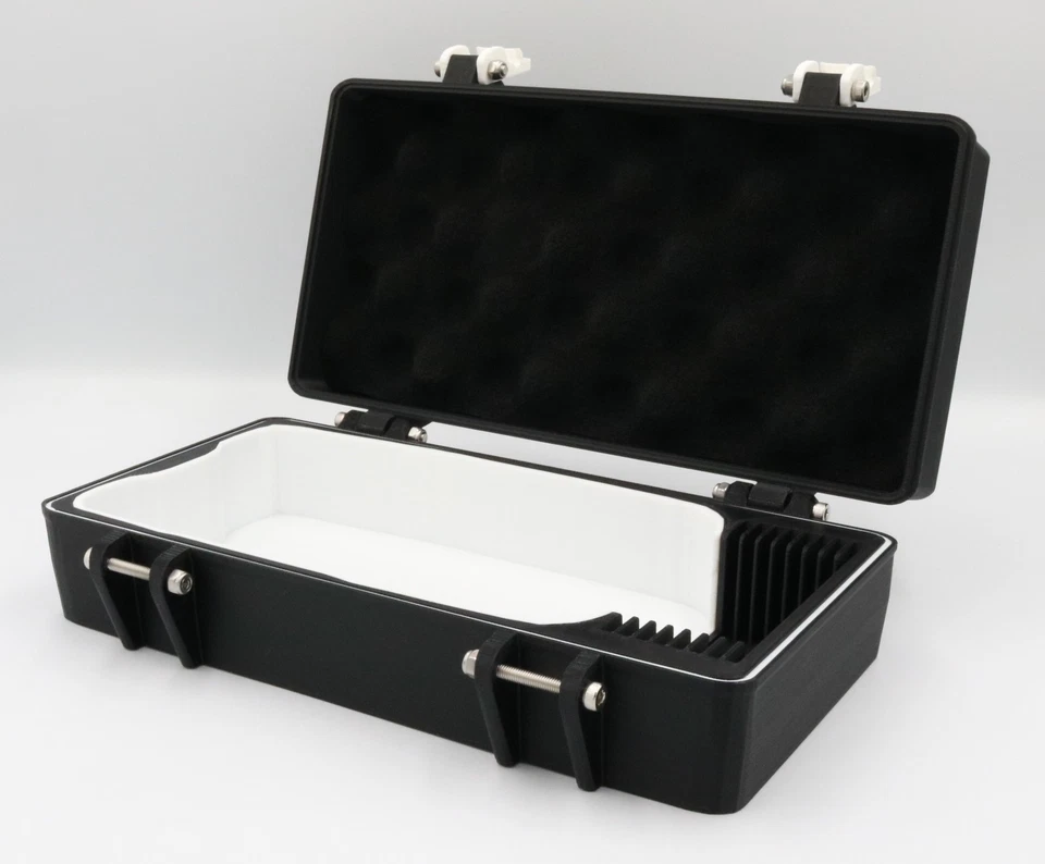 PC Engine GT & TurboExpress Rugged Protective Carrying Case, TPU Cushion, O-ring - Image 3 of 4