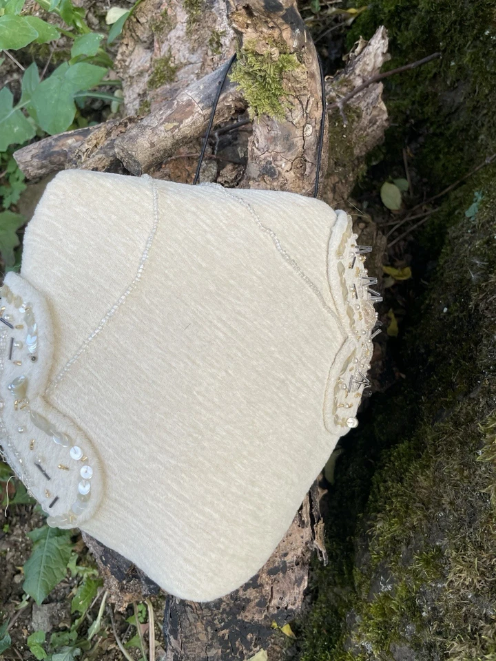 Sombrero de Colección Años 50 Milán Alta Costura con Cuentas Gorra Marfil con Lentejuelas Perlas Talla Única Foto 2 de 4