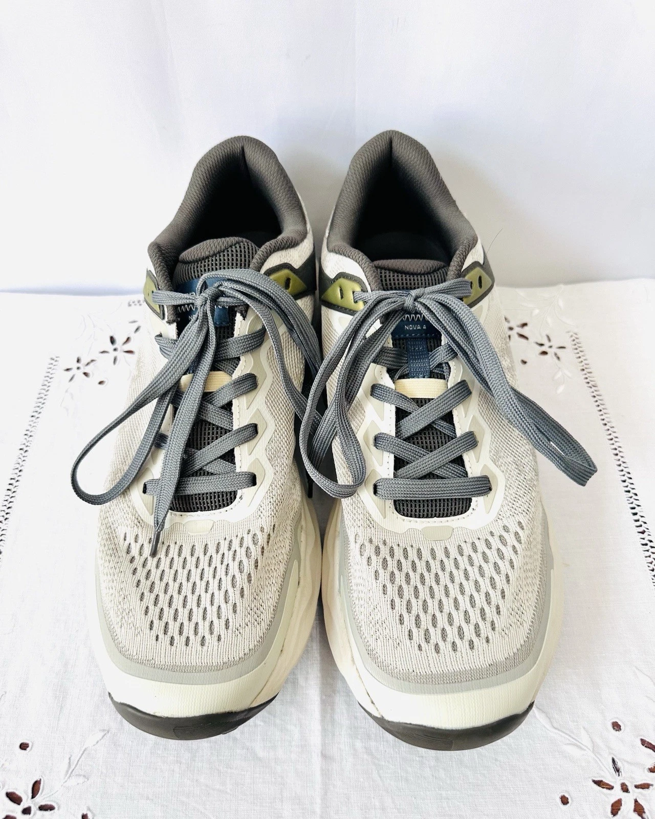 Merrell Nova 4 Stucco J068589 Hiking Trail Shoes Men's 13 EUC