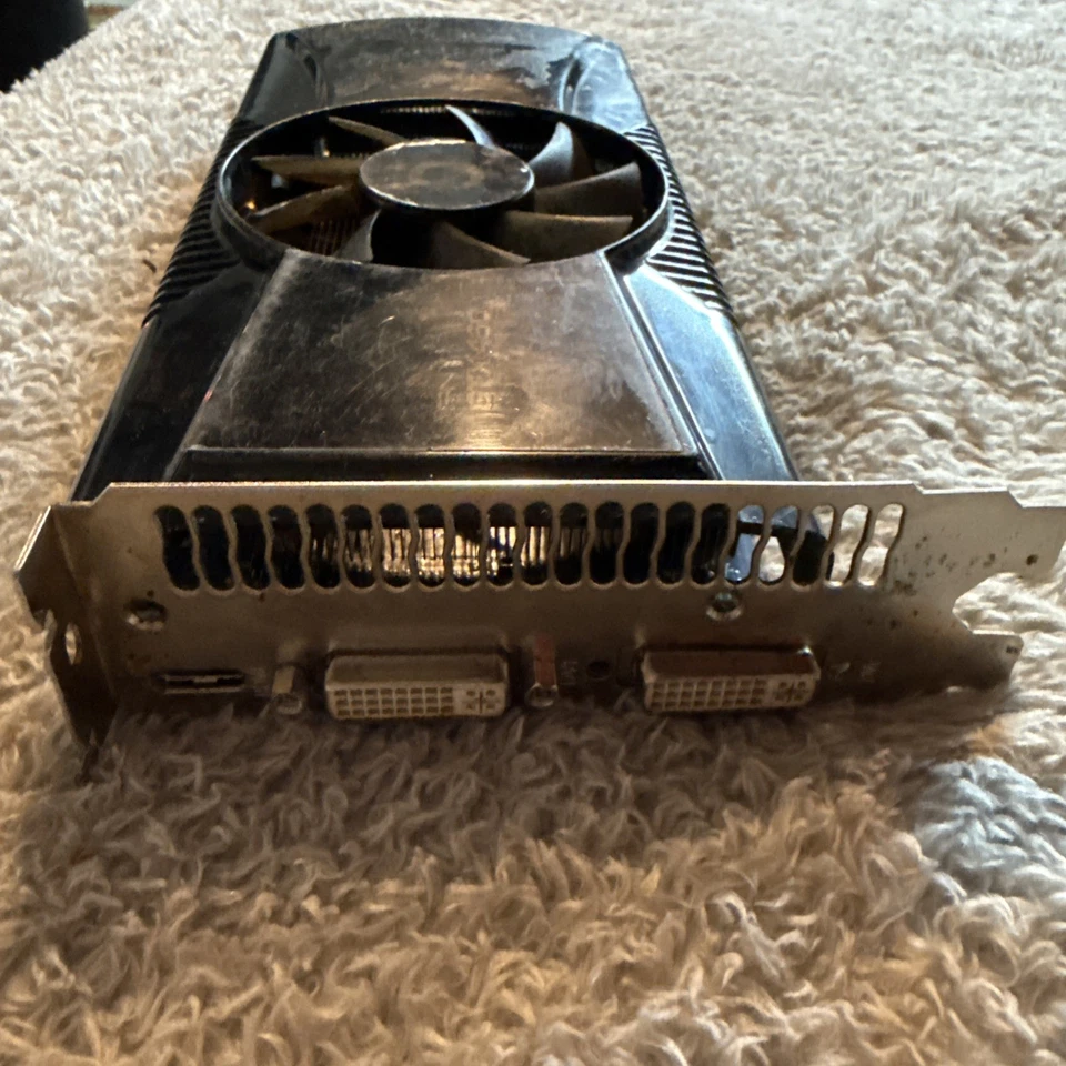 PNY NVIDIA GeForce GTX 460 KMGX460N2H1GZ 1GB GDDR5 SDRAM Graphics Card GPU - Image 3 of 3