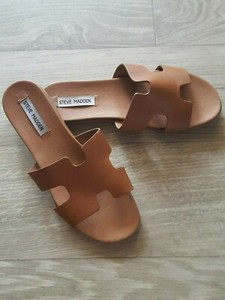 STEVE MADDEN DARIELLA WOMEN'S TAN LEATHER SLIP-ON SANDAL SHOES - SIZE 8