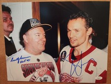 Steve Yzerman Scotty Bowman Detroit Red Wings HOF Autographed 11x14 JSA