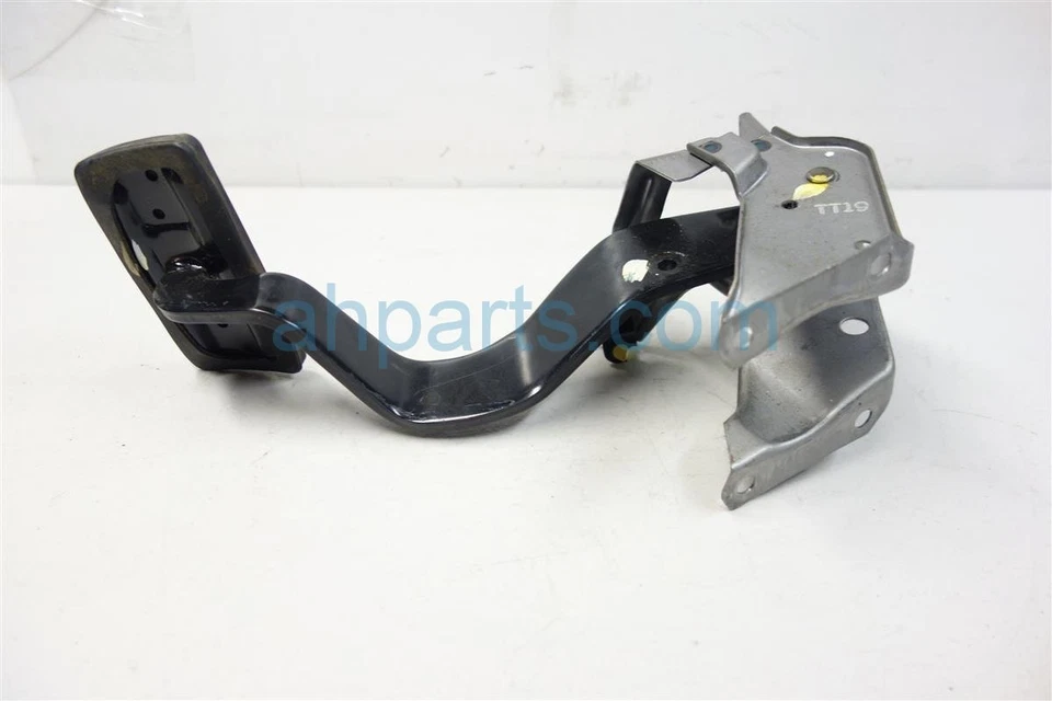 Pedal de freno transmisión automática Honda Prelude 1997-2001 46600-S30-G71 Foto 4 de 4