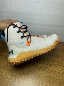 Under Armour HOVR Dawn Waterproof Combat Soccer Boots Men’s Size 7D White Orange UNDER ARMOUR WHITE MENS BOOT UA HOVR DAWN WP 2.0 3025573-100  main image 2