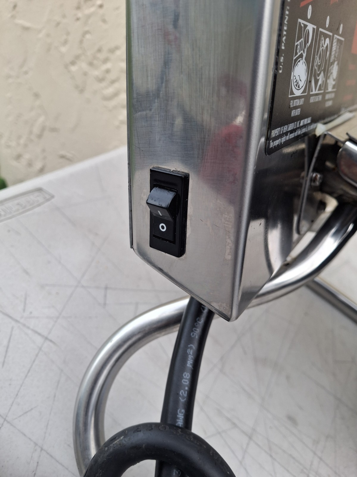 Golden Malted Carbon's Belgium Waffle Maker 120V Iron BakerModel RT-P commercial