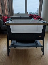 Tutti Bambini Cozee Bedside Crib Cot Oak With Mattress & Travel Bag