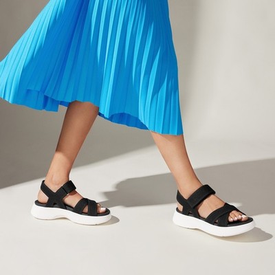 Vivaia Kiara AdaptAll Walker Sport Black White Knit Comfort Hook Loop Sandals 8