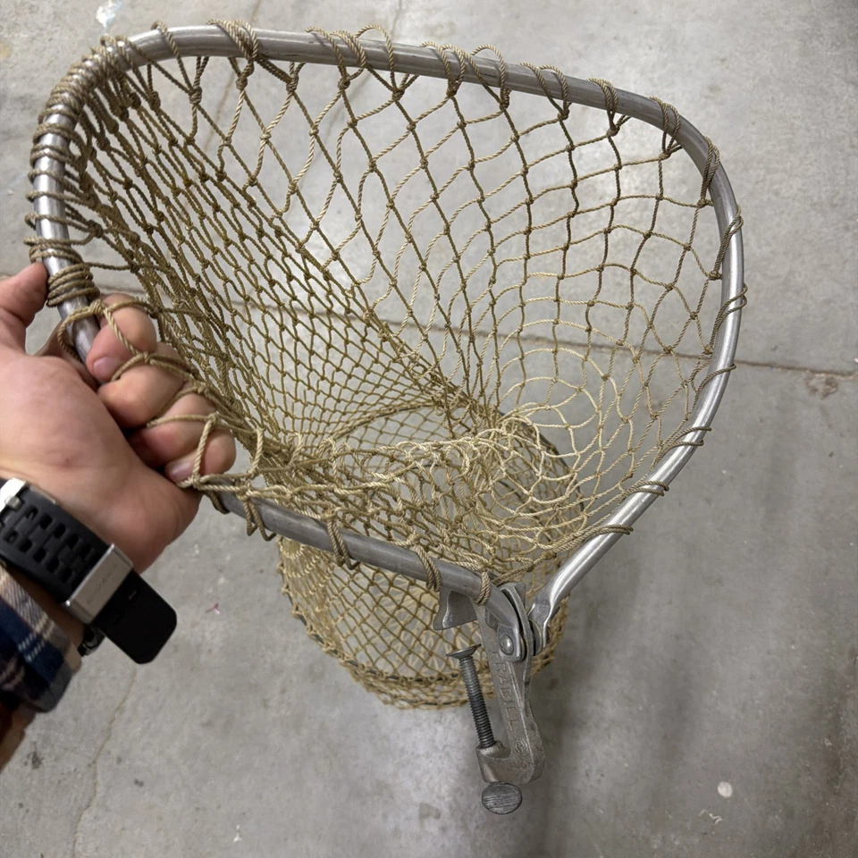 RARA Red de inmersión de pesca en hielo Frabill con abrazadera de agarre de tornillo - ¡Cuchara Minnow manos libres! Foto 4 de 4