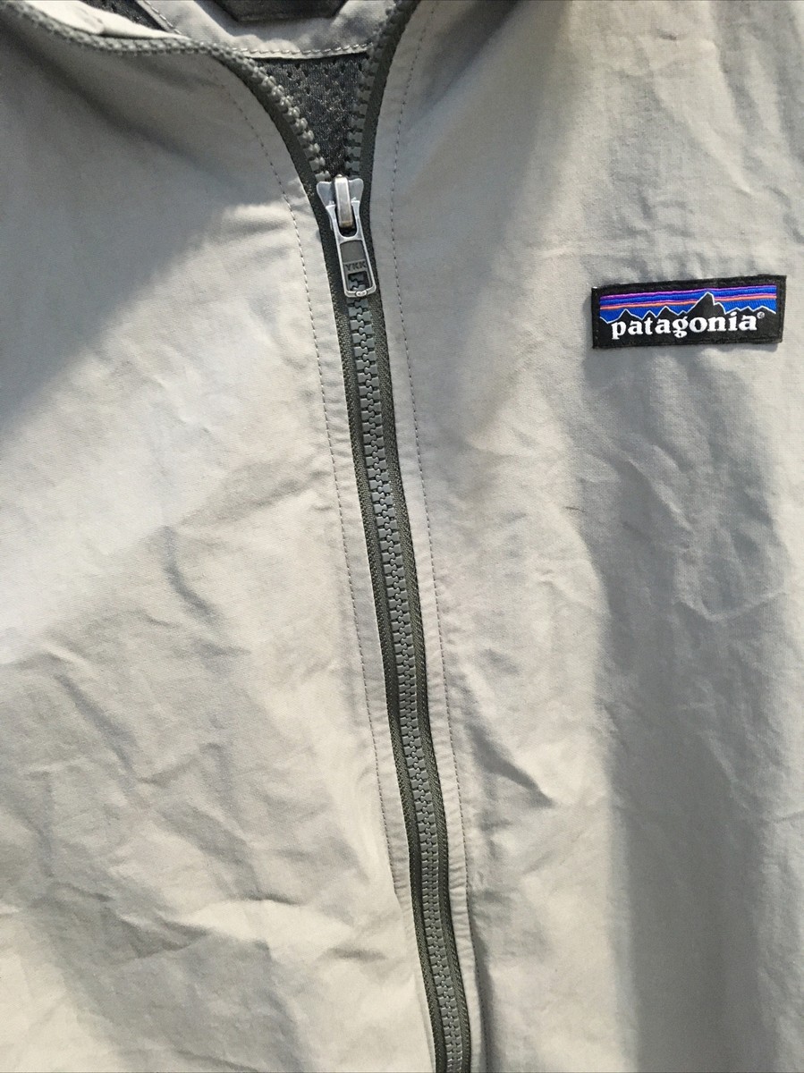 Patagonia Men's Baggies 28150 Bomber Jacket Light Gray Size Patagonia Men's Baggies 28150 Bomber Jacket Light Gray Size