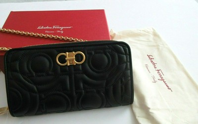 ferragamo wallet on chain