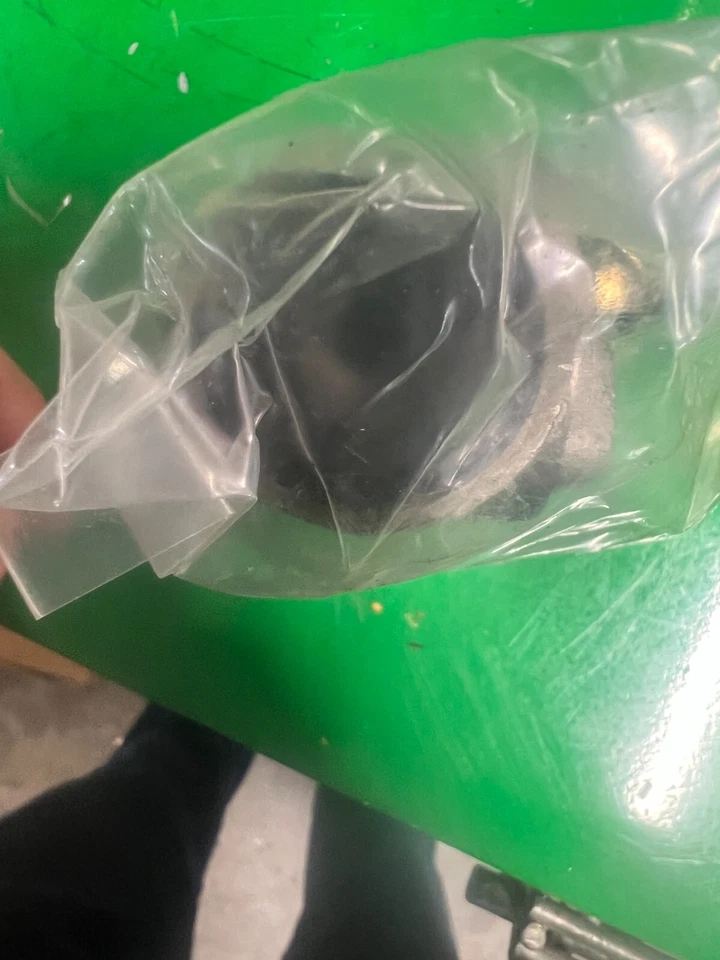 Cilindro de rueda de frenos NAPA 37781 CAMIÓN CHEVY/GMC 88-99 TRASERO IZQUIERDO genuino Foto 3 de 4