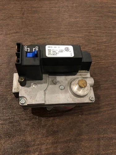 WHITE RODGERS GAS VALVE 36F24-209 E1, EF32CW203, # 3
