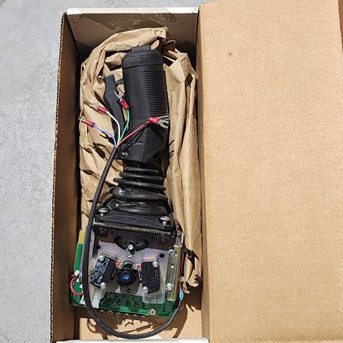 Joystick Controller 287-07515 C-Tech Scissor Lift - Picture 7 of 10