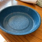 Graniteware Enamelware Bowl Round Pan 11” Azure Blue Speckled Vintage — photo 8