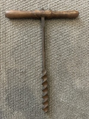 Antique Vintage T Handle Timber Beam Frame Wood Auger Hand Drill Tool - 1 1/8 