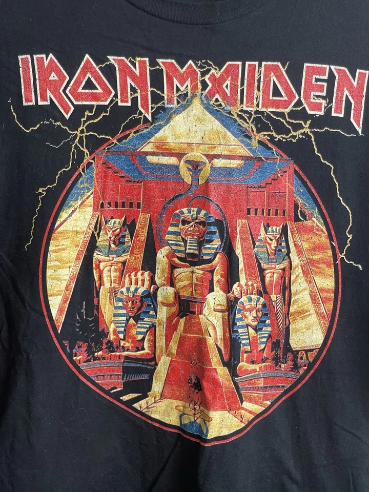 Camisa Iron Maiden Negra H&M Powerslave Heavy Metal Banda Egipcia XXL NUEVA SIN ETIQUETAS Foto 2 de 4