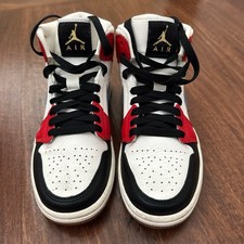 Jordan Air Jordan 1 SE Mid Let(Her) women DC1...