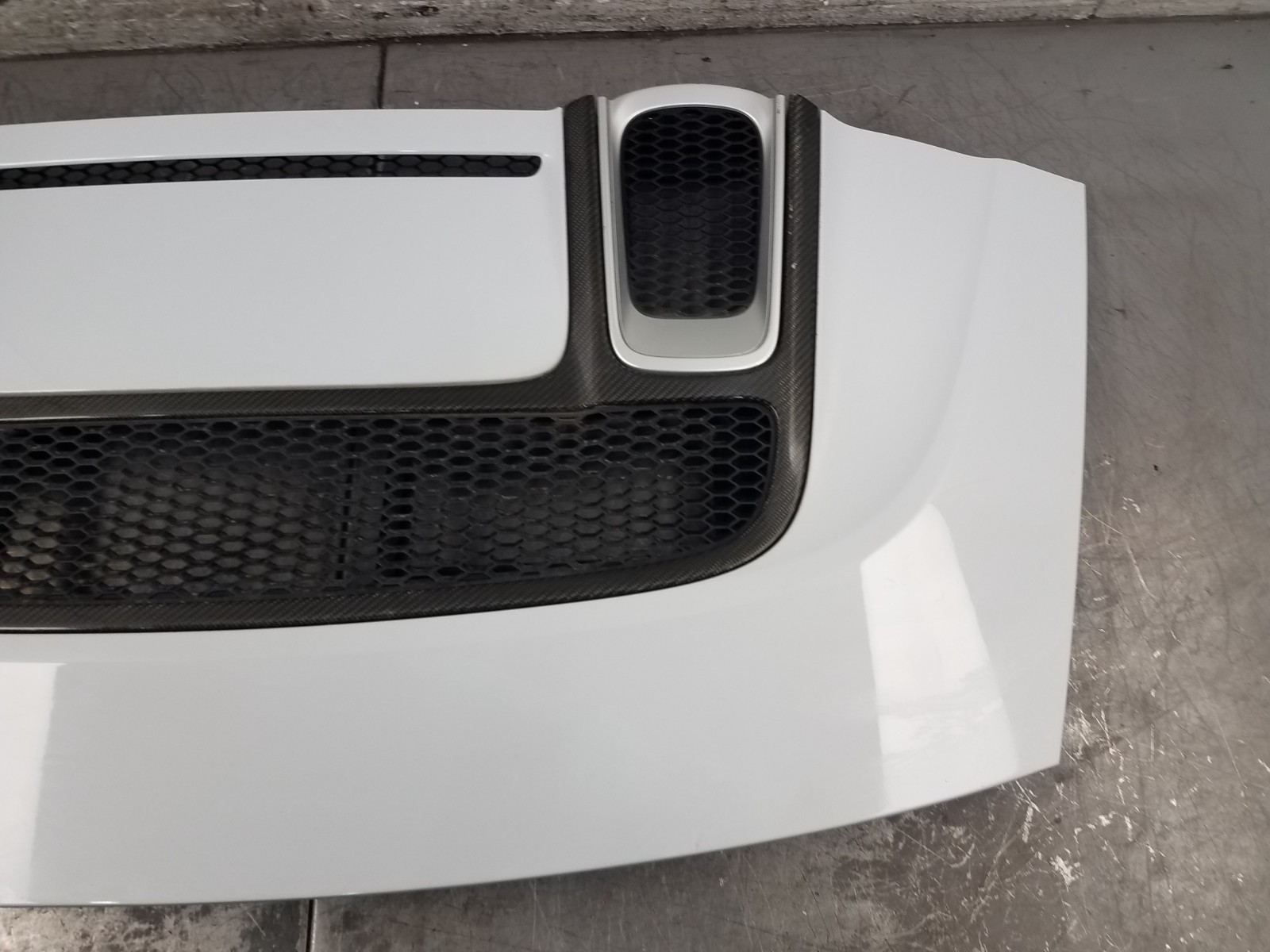 2017 Audi R8 V10 Plus Spyder Rear Engine Hatch Lid / Carbon Trim #4720
