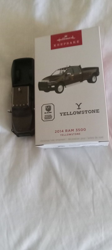 2025 Hallmark Keepsake *Yellowstone" ornament- new