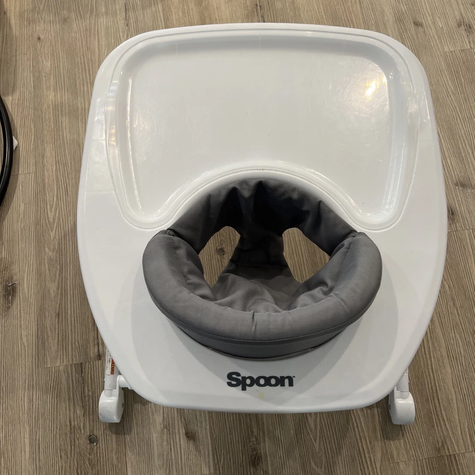 Cuchara Joovy Andador para Bebés y Centro de Actividades con Tres Alturas Ajustables Foto 3 de 4