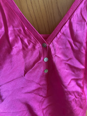 Damen Italy Made Satin Top Onesize Pink V-Ausschnitt Edel Elegant Glanz