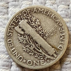 1940 Winged Liberty Head Mercury Dime 90% SILVER   (see ridge photo) — photo 1