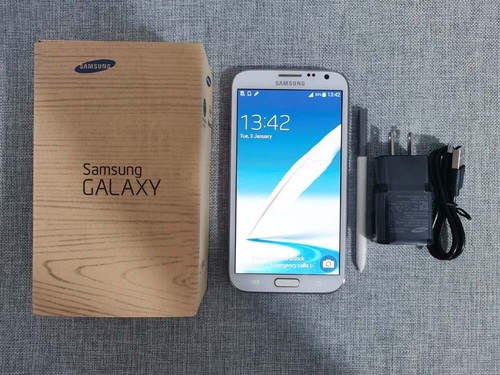 Smartphone Samsung Galaxy Note 2 II GT-N7100 Android micro-SIM sbloccato 4G 16 GB