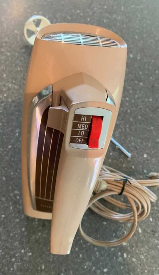 Vintage 1960's General Electric Atomic 3 Speed Brown Electric Hand Mixer - Works - Image 2 of 4